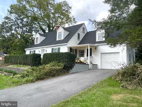 1440 W King St, Martinsburg, WV 25401