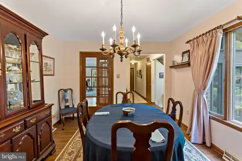 790 Colston Dr, Falling Waters, WV 25419 photo 8