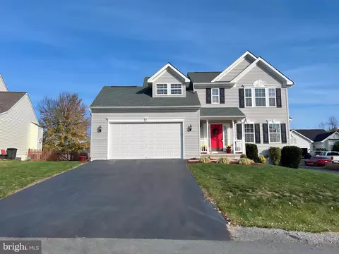49 Niblick Ct, Martinsburg, WV 25405