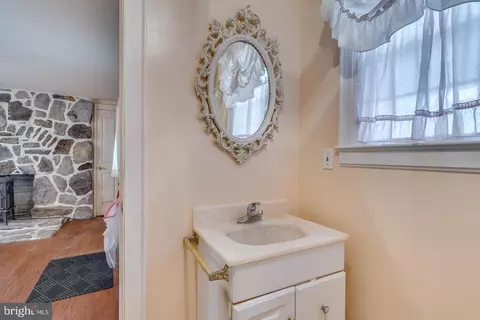360 E Foreman, Shepherdstown, WV 25443 photo 27