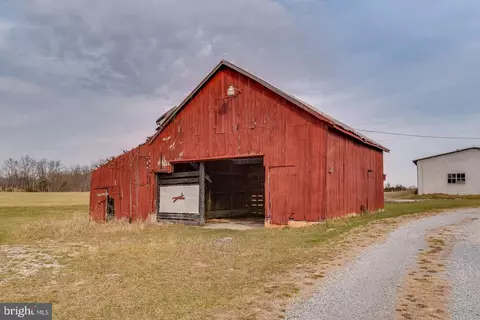 360 E Foreman, Shepherdstown, WV 25443 photo 12