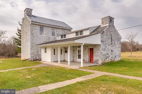 360 E Foreman, Shepherdstown, WV 25443 photo 5