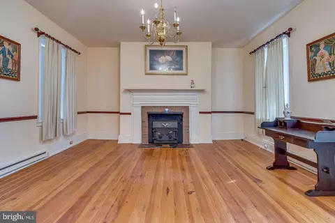 360 E Foreman, Shepherdstown, WV 25443 photo 16