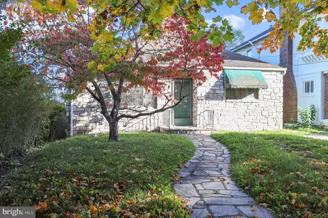 614 S Queen St, Martinsburg, WV 25401