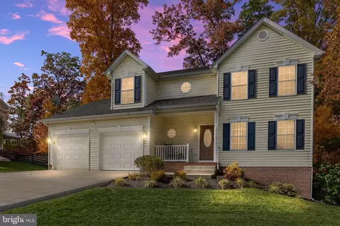 75 Dock Ln, Inwood, WV 25428