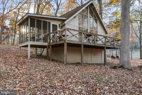 103 Blizzard Ln, Hedgesville, WV 25427