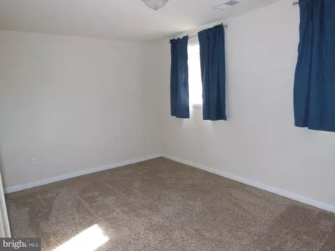 91 Merrimack Dr, Falling Waters, WV 25419 photo 16