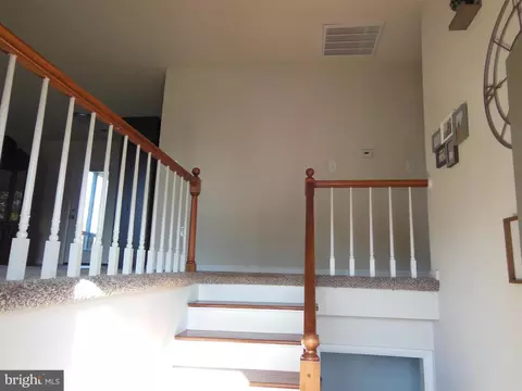 91 Merrimack Dr, Falling Waters, WV 25419 photo 11