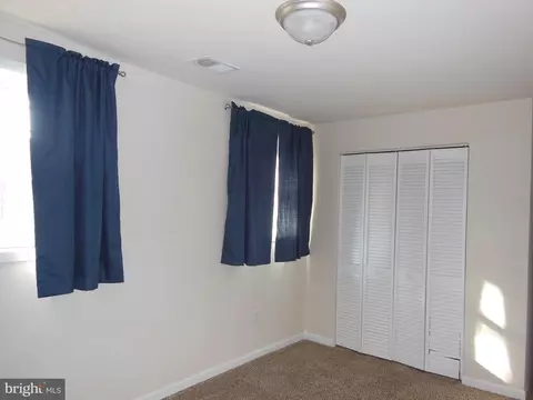 91 Merrimack Dr, Falling Waters, WV 25419 photo 17