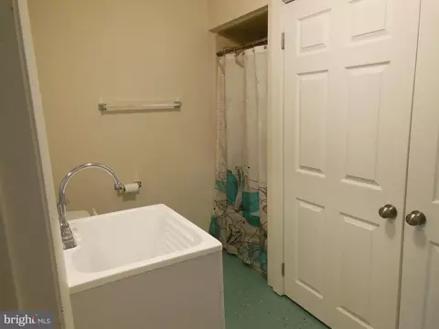 91 Merrimack Dr, Falling Waters, WV 25419 photo 19