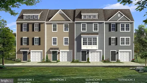 39 Andover Ct, Bunker Hill, WV 25413