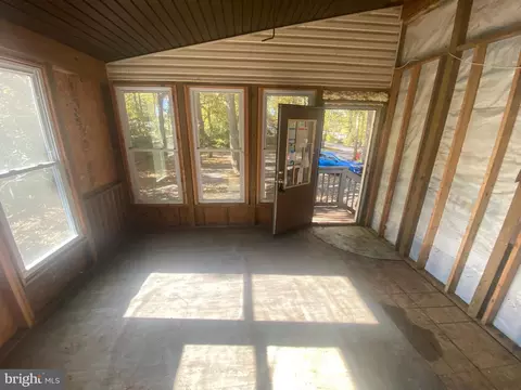 85 Dash Dr, Falling Waters, WV 25419 photo 19