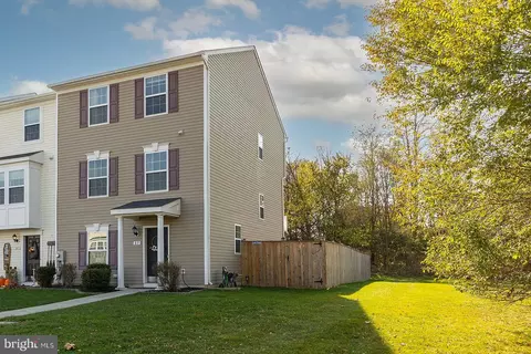 85 Private Ct, Bunker Hill, WV 25413