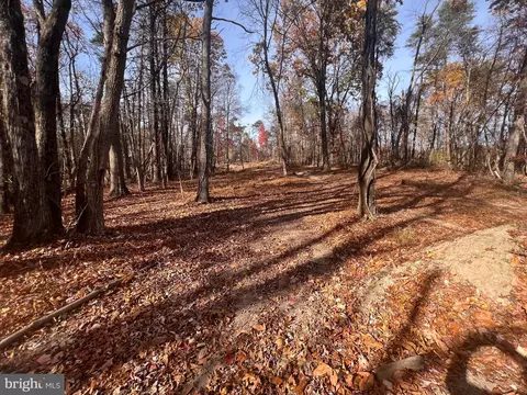 Basil Ln, Gerrardstown, WV 25420
