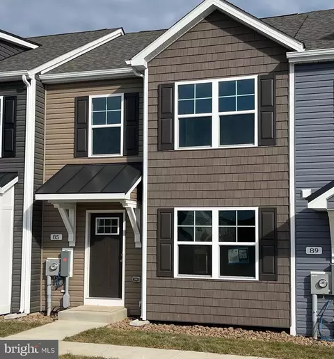 85 Heritage Hills Dr, Martinsburg, WV 25405