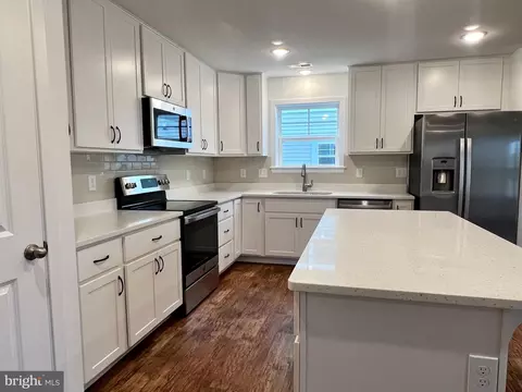 749 Dripping Spring Dr, Hedgesville, WV 25427 photo 7