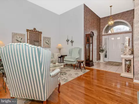 153 Morningside Dr, Falling Waters, WV 25419 photo 7