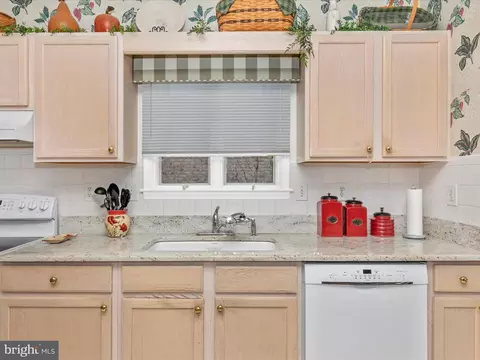 153 Morningside Dr, Falling Waters, WV 25419 photo 26