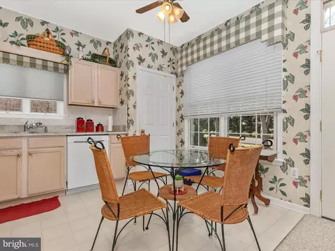 153 Morningside Dr, Falling Waters, WV 25419 photo 23