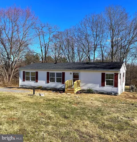408 Allensville Rd, Hedgesville, WV 25427