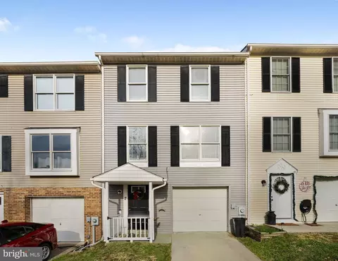 2 Morningstar Dr, Hedgesville, WV 25427