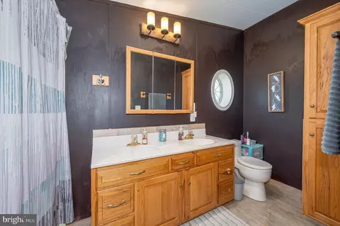 276 Burnside Dr, Falling Waters, WV 25419 photo 14