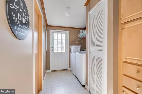 276 Burnside Dr, Falling Waters, WV 25419 photo 16