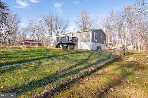 276 Burnside Dr, Falling Waters, WV 25419 photo 22