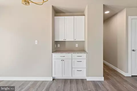 219 Violet Ln, Falling Waters, WV 25419 photo 9