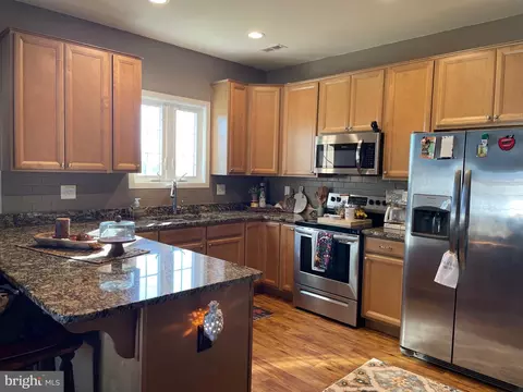 51 Polygon Pl, Falling Waters, WV 25419 photo 5