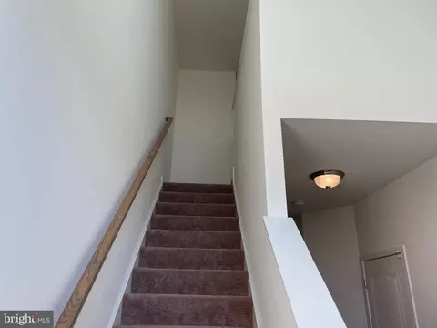 51 Polygon Pl, Falling Waters, WV 25419 photo 11
