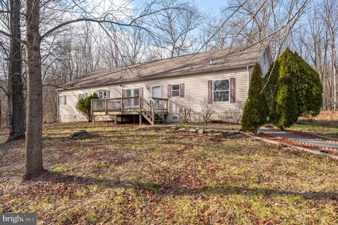 463 Haymaker Rd, Hedgesville, WV 25427