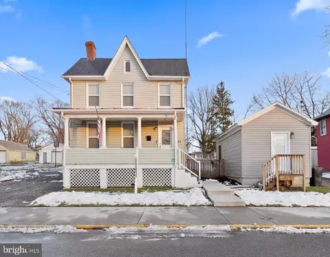 529 N High St, Martinsburg, WV 25404