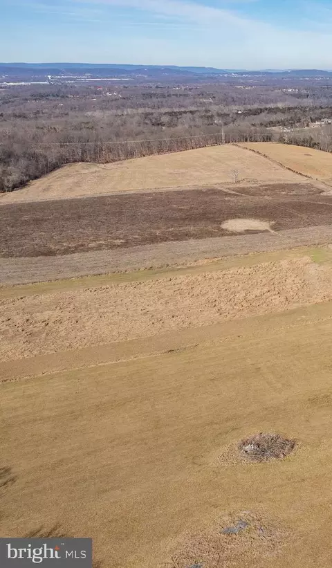 Greensburg Road, Martinsburg, WV 25404
