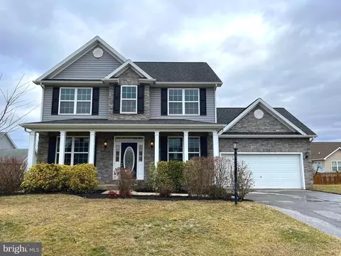 50 Preakness Pl, Martinsburg, WV 25404