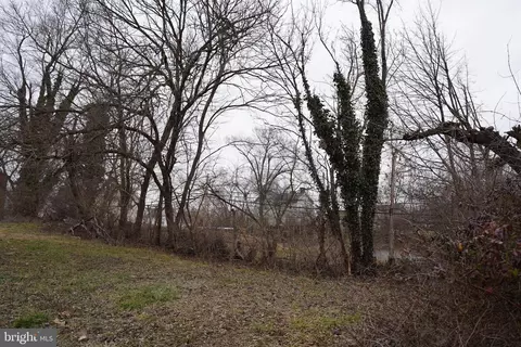 E Burke Street, Martinsburg, WV 25401