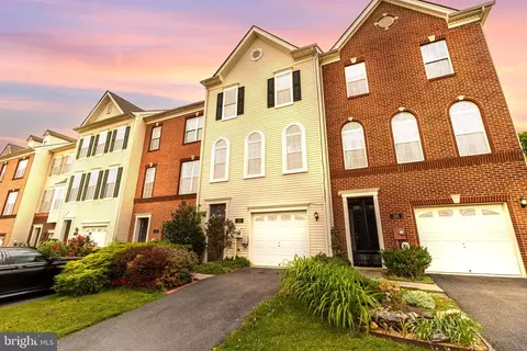 313 Klee Dr, Martinsburg, WV 25403