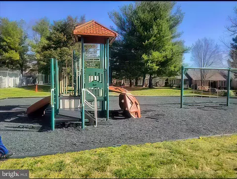 43 Polygon Pl, Falling Waters, WV 25419 photo 25