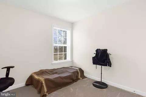 43 Polygon Pl, Falling Waters, WV 25419 photo 17