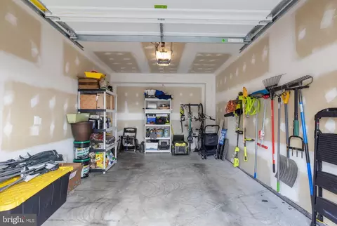 43 Polygon Pl, Falling Waters, WV 25419 photo 22
