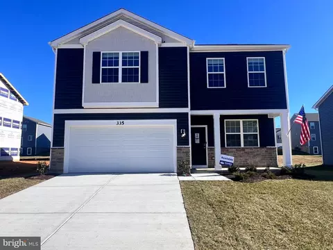 335 Toulouse Ln, Martinsburg, WV 25403