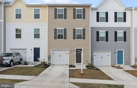 22 Thrower, Hedgesville, WV 25427