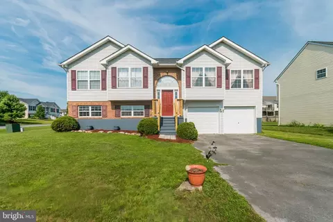 19 Binns Ct, Martinsburg, WV 25405