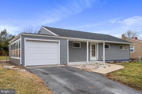 314 Lincoln Dr, Martinsburg, WV 25401