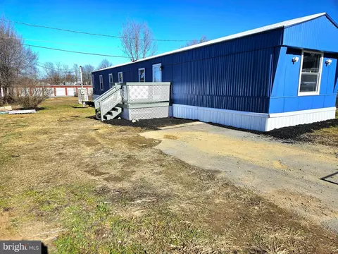 99 Rudolph Ct, Martinsburg, WV 25404