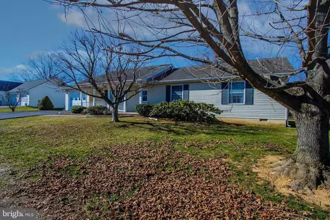 Exterior - 124 Orchid Ln, Falling Waters, WV 25419 photo 7 of 8
