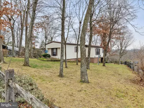 148 Parry Dr, Falling Waters, WV 25419 photo 24