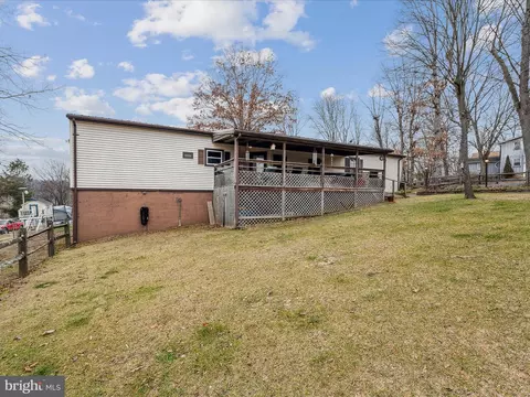 148 Parry Dr, Falling Waters, WV 25419 photo 25