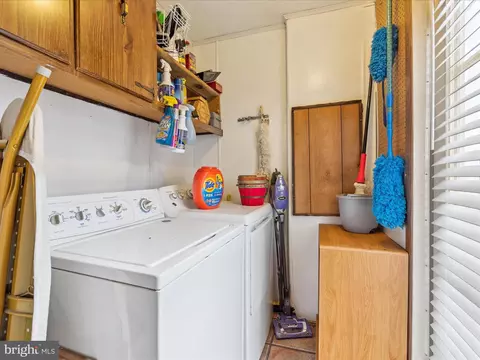 148 Parry Dr, Falling Waters, WV 25419 photo 14