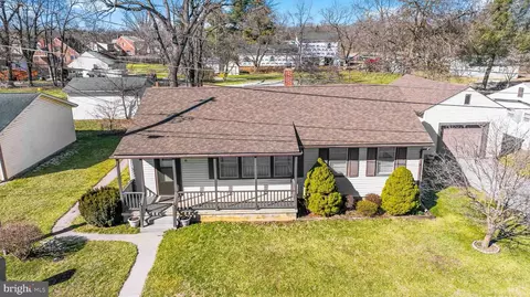 81 Plaza Ct, Martinsburg, WV 25404